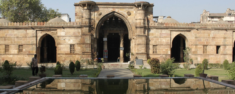 Ahmed Shah Mosque 